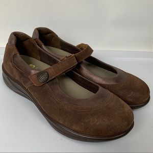 SAS Tripad Sz 10M Mary Jane Comfort Shoes